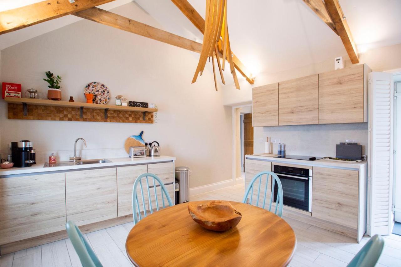 Villa Sleepers Barn Saint Teath Esterno foto